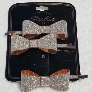 🆕️ Girls Bow hair Clips